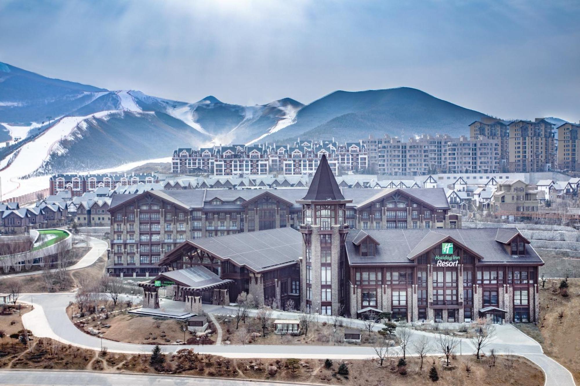 ฮอลิเดย์อินน์ รีสอร์ต จางเจี่ยโขว ฉงลี Zhangjiakou ภายนอก รูปภาพ